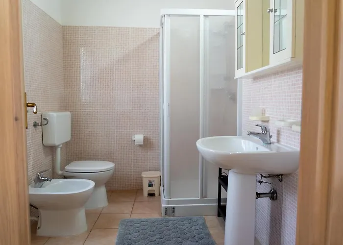 Bed and Breakfast L'uliveto & Pool 4*