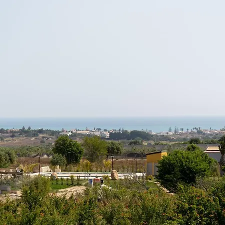 L'uliveto & Pool Bed & Breakfast *